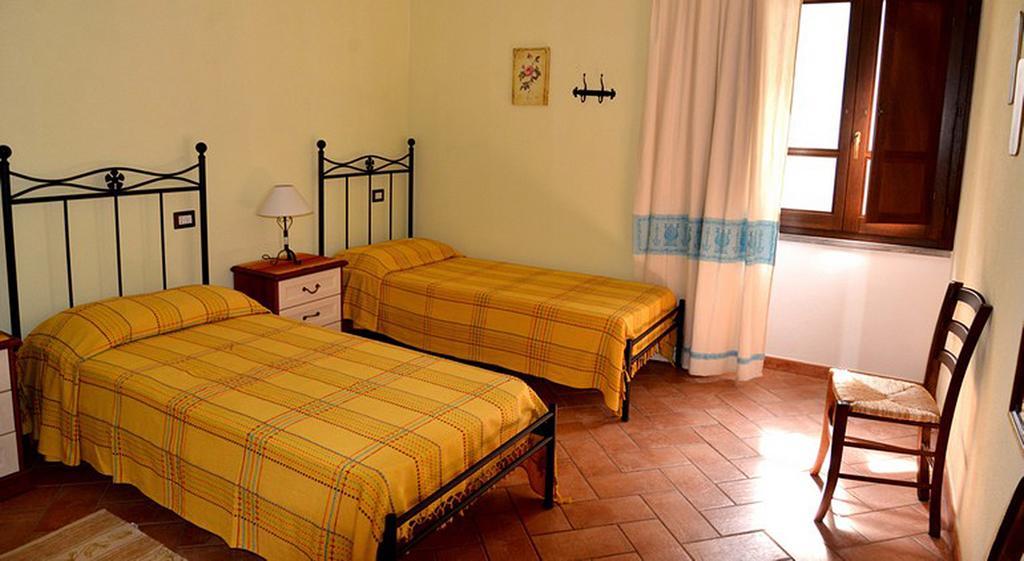 B&B Sa Prama Galtellì Kültér fotó